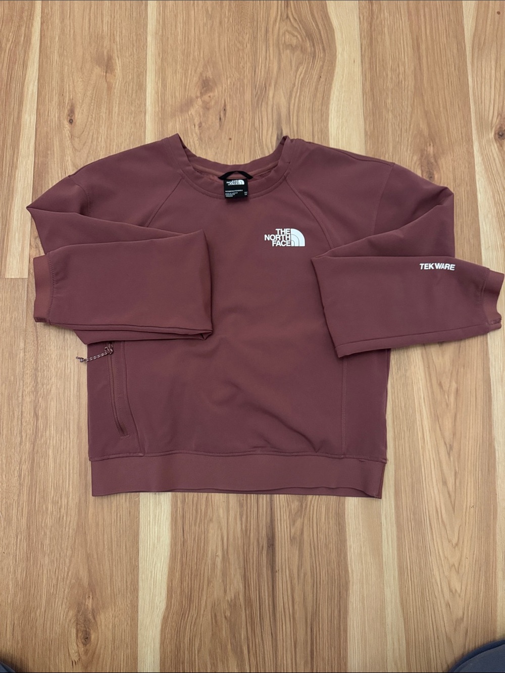 The North Face Womens Maroon Crewneck Tekware Sweatshirt